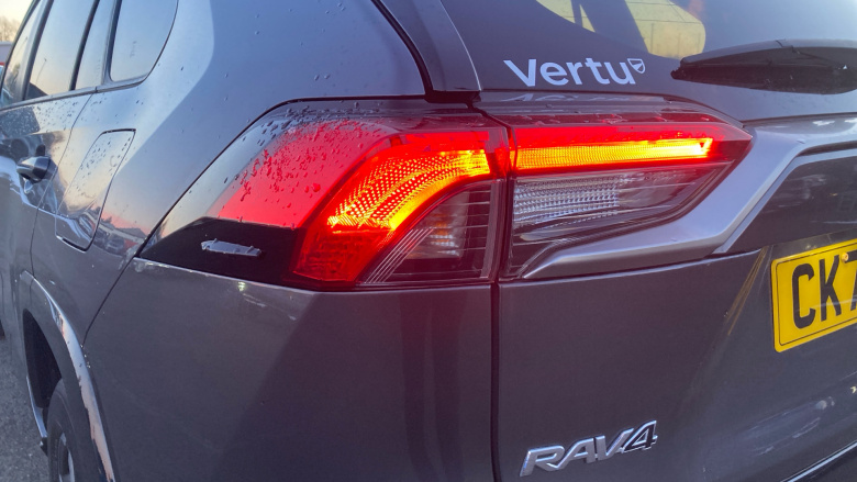 Toyota RAV4 2.5 PHEV Design 5dr CVT Estate